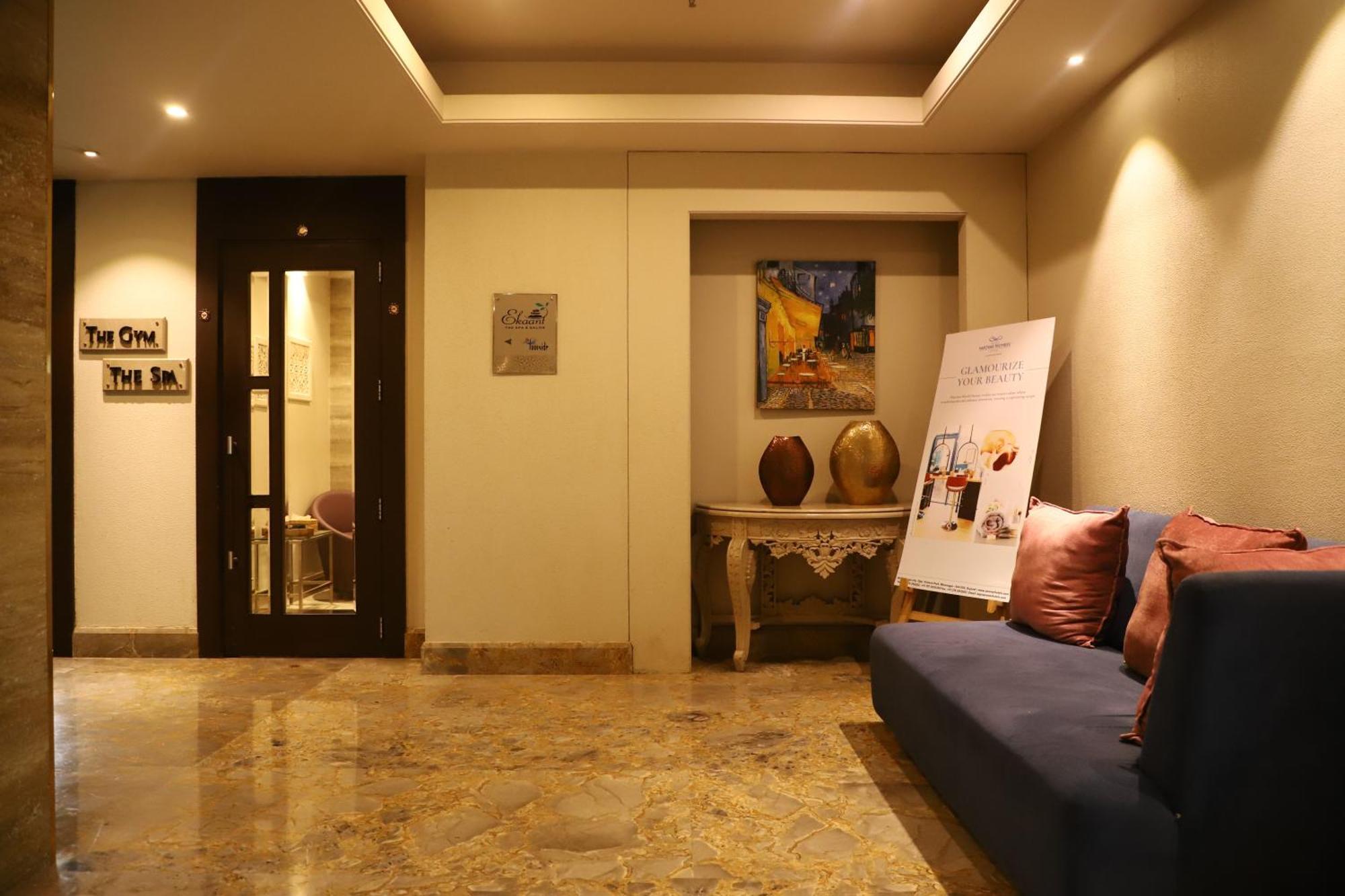 Efcee Sarovar Premiere Bhavnagar Zewnętrze zdjęcie